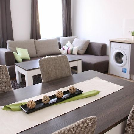 Apartment Huglgasse Wenen Buitenkant foto